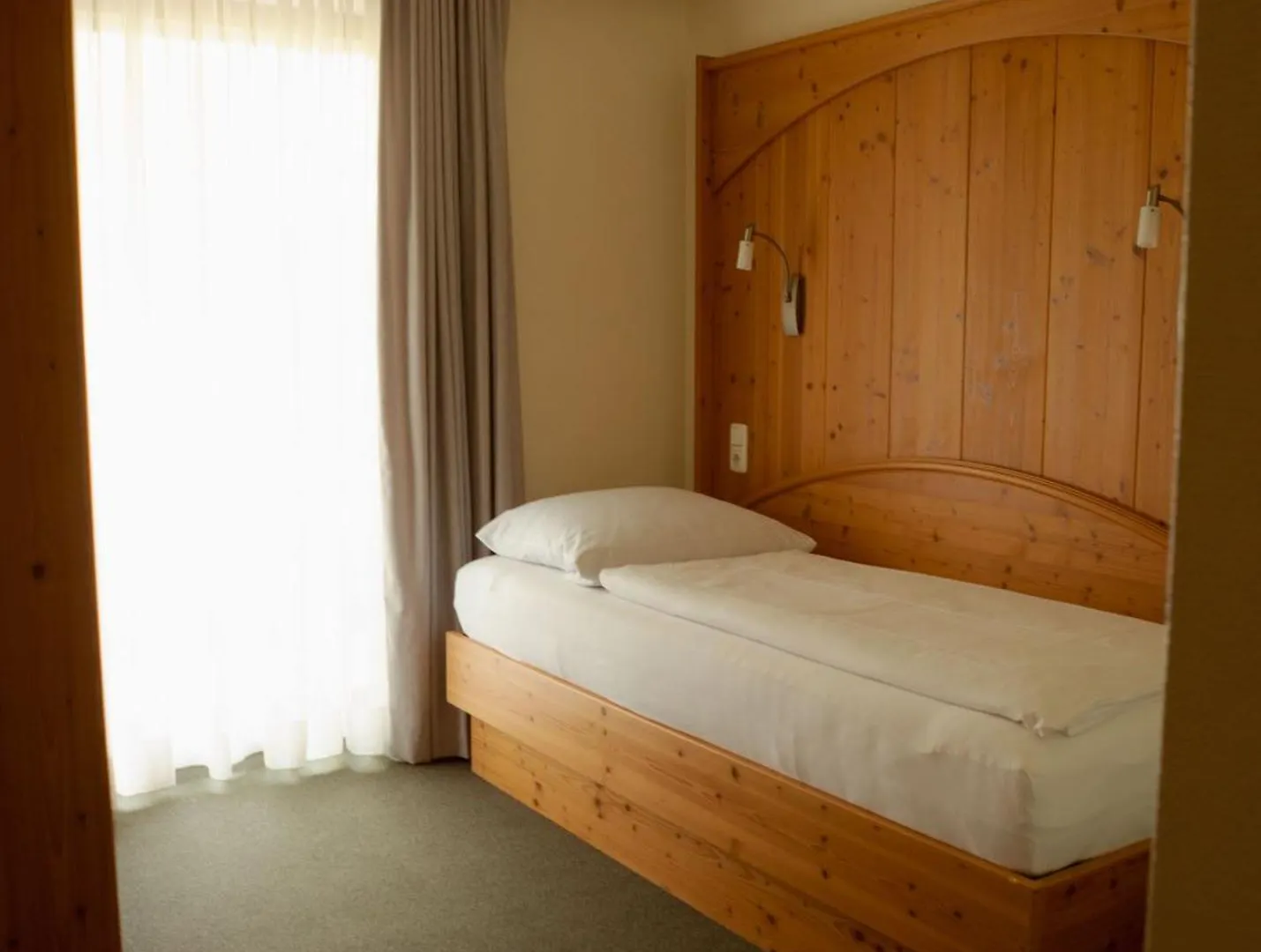 Strandhotel Suedsee Diessen Am Ammersee Hotel